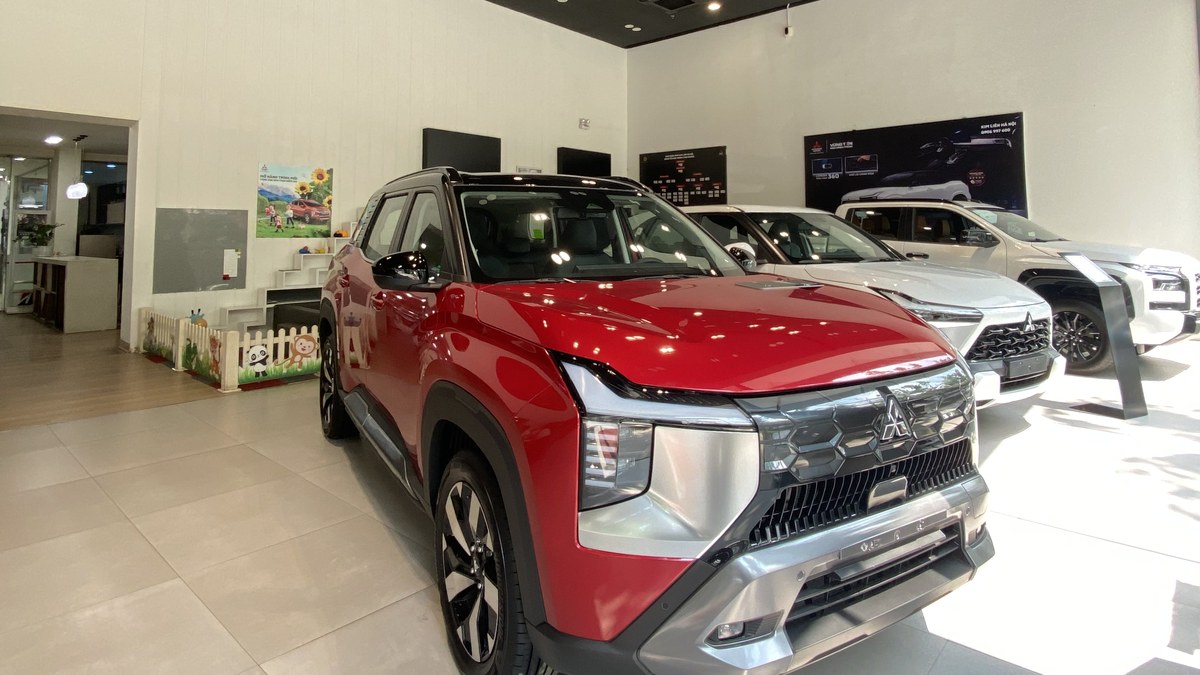 Mitsubishi Destinator tại Mitsubishi Kim Liên Nghệ An